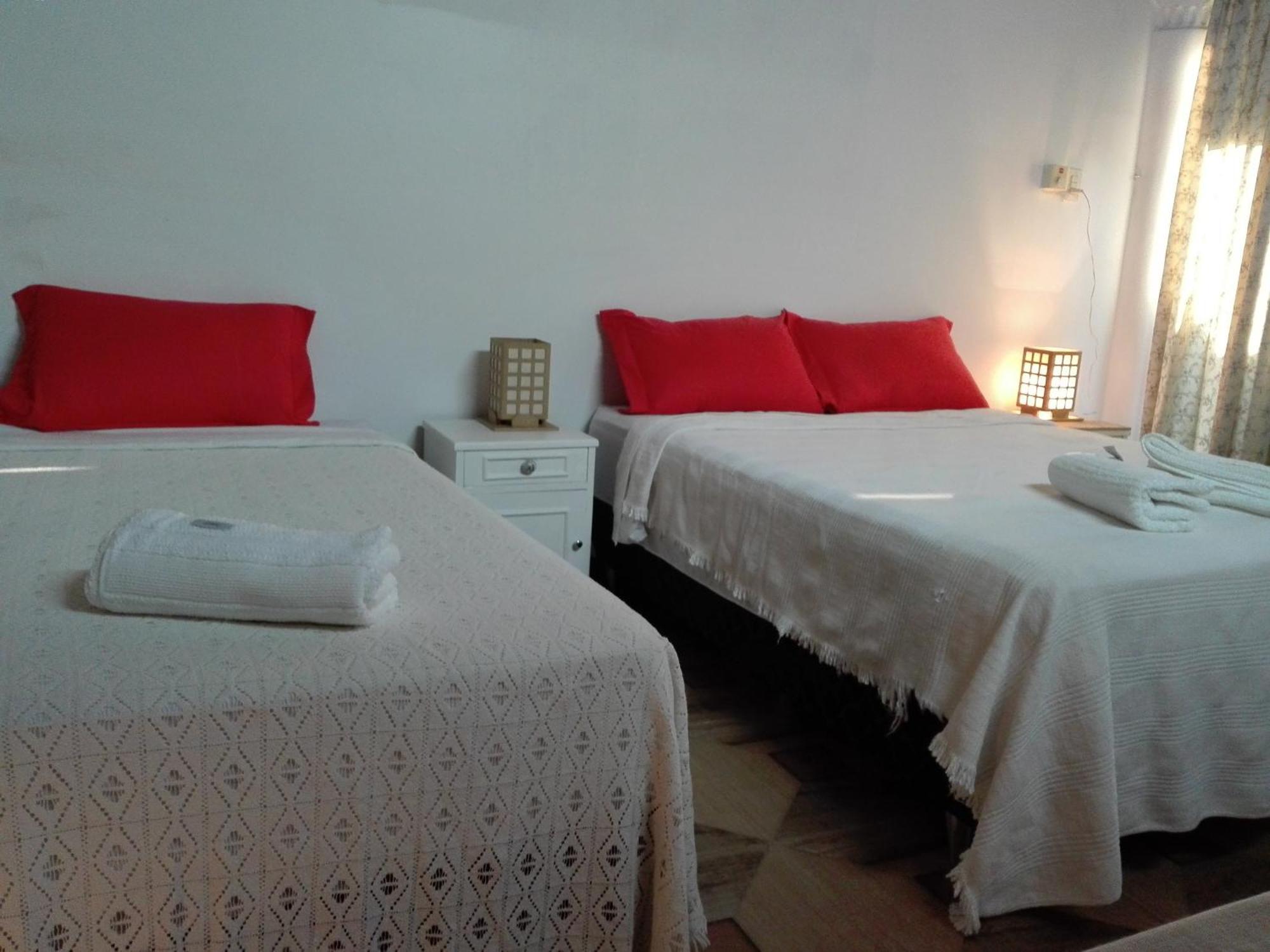 Granados Bed & Breakfast Asuncion Exterior photo