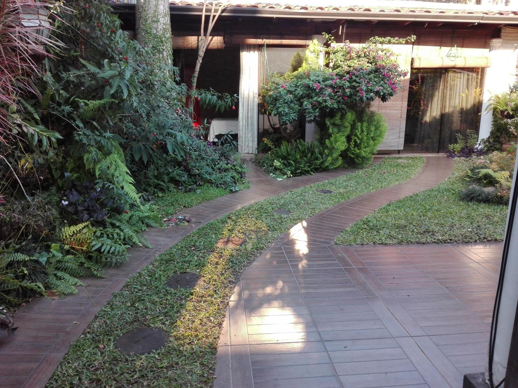 Granados Bed & Breakfast Asuncion Exterior photo