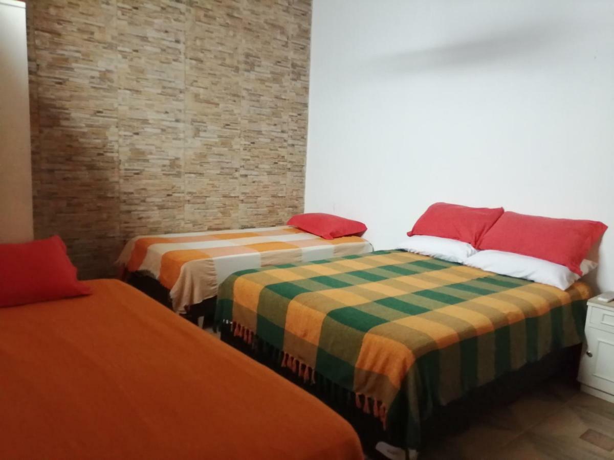 Granados Bed & Breakfast Asuncion Exterior photo